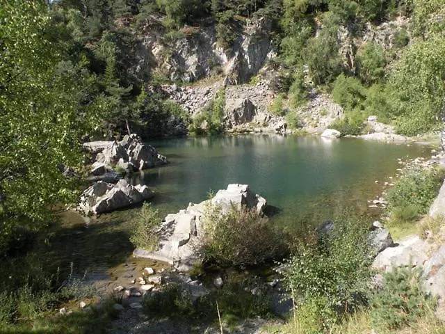 Les 1000 Fleurs 度假居