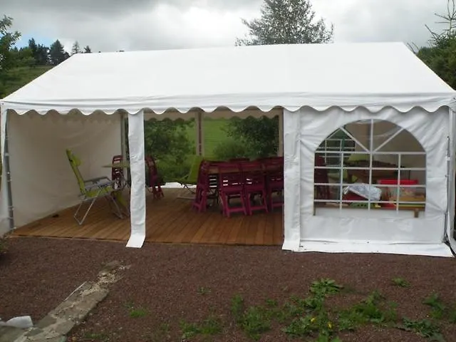 Les 1000 Fleurs 度假居 Saint-Front (Haute-Loire)